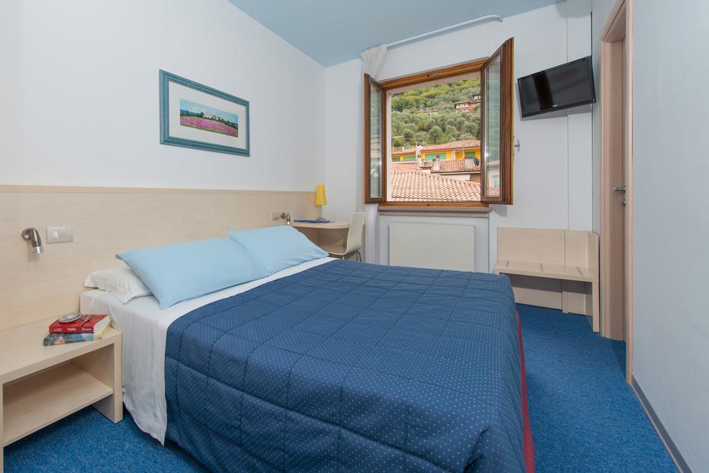 Hotel Erika Malcesine Pokoj fotografie