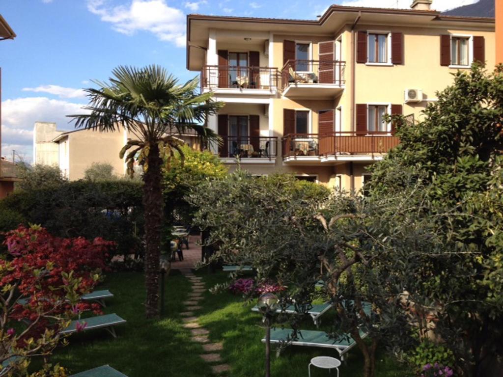 Hotel Erika Malcesine Exteriér fotografie